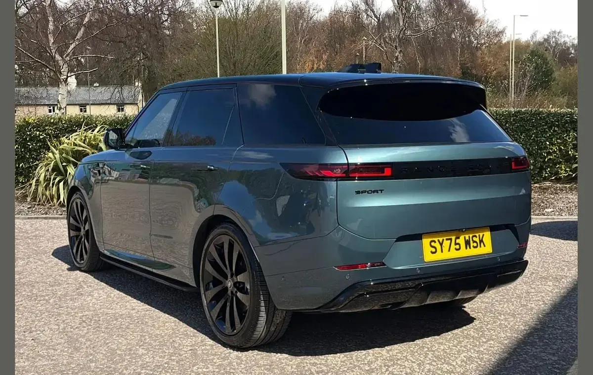 Used Land Rover Range Rover Sport SE Dynamic 296 HP (217 kW) 2026 Green SUV