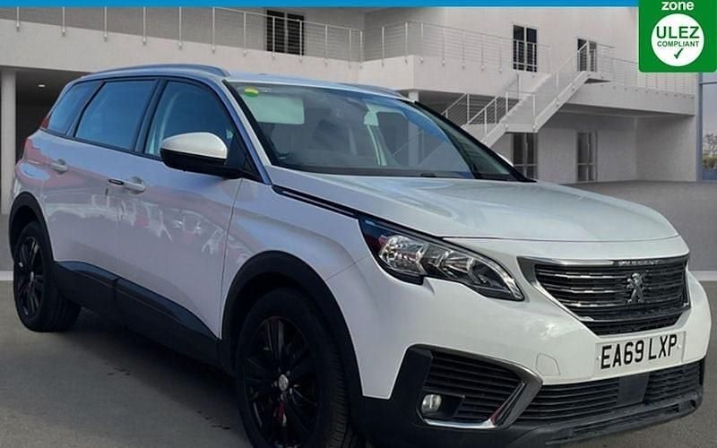 Used Peugeot 5008 Active 131 HP (96 kW) 2019 White SUV