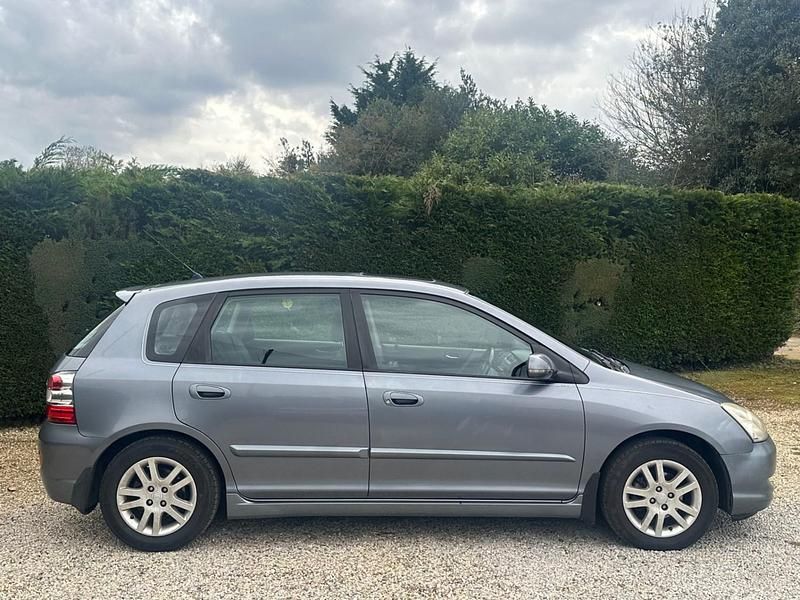 Used Honda Civic Executive 110 HP (80 kW) 2005 Grey Hatchback