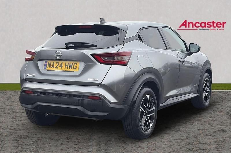 Used Nissan Juke N-Connecta 140 HP (102 kW) 2024 Grey SUV