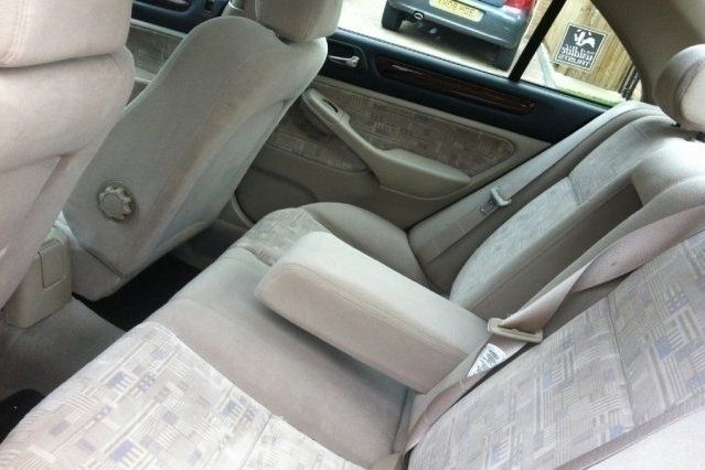 Używany Honda Accord 145 KM (106 kW) 2000 Sedan/Limuzyna