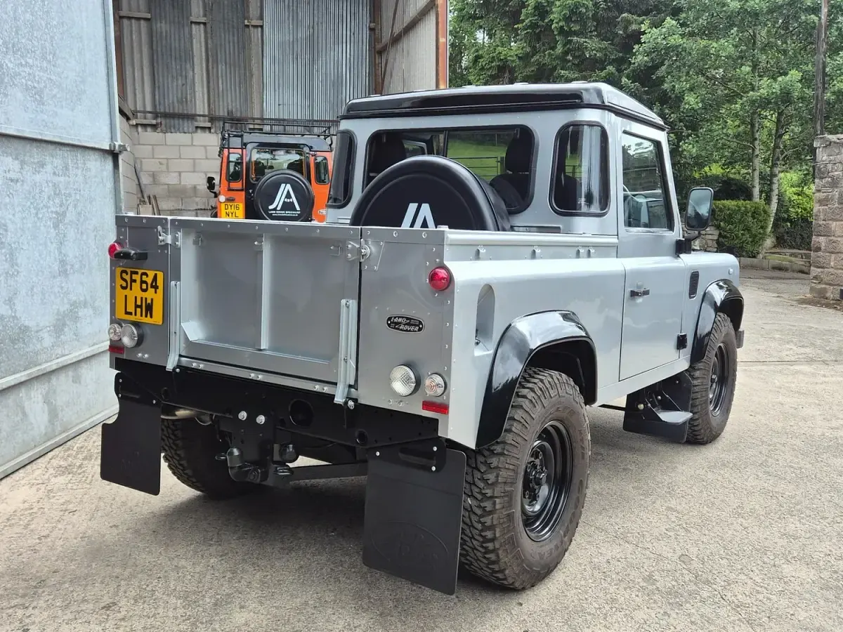 Used Land Rover Defender 2015 Silver Pickup
