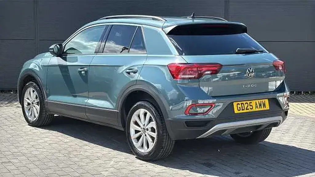 Begagnad VW T-Roc Match 150 HK (110 kW) 2025 SUV