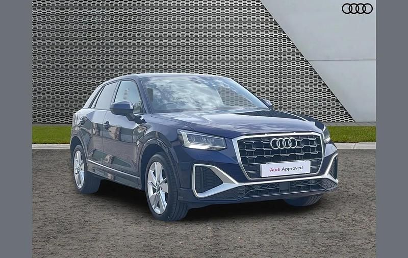 Used Audi Q2 S-Line 147 HP (108 kW) 2024 Blue SUV