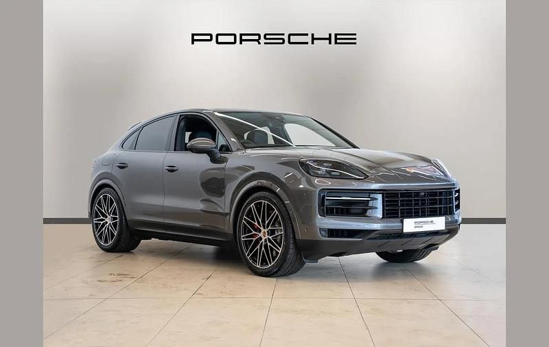 Grey New 2025 Porsche Cayenne S SUV | £108,990 (Expensive) - Image 1/4