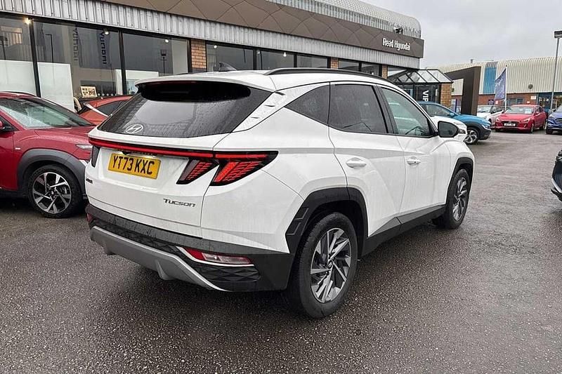 Used Hyundai Tucson Premium 150 HP (110 kW) 2023 White SUV