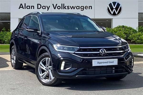 Black Used 2025 VW T-Roc R-line SUV | £28,495 (Fair price) - Image 1/4