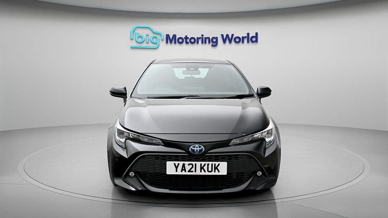 Used Toyota Corolla 122 HP (89 kW) 2021 Hatchback