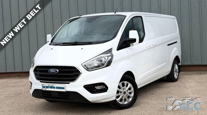 Used Ford Transit Custom Limited 130 HP (95 kW) 2019 White Van