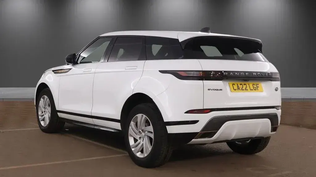Used Land Rover Range Rover evoque R-Dynamic 204 HP (150 kW) 2022 White SUV