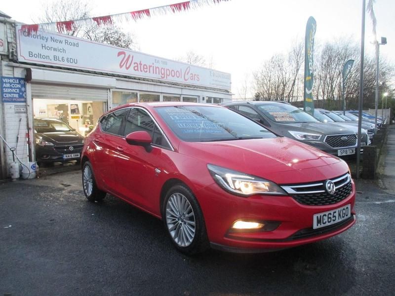 Used Vauxhall Astra Elite 2015 Red Hatchback