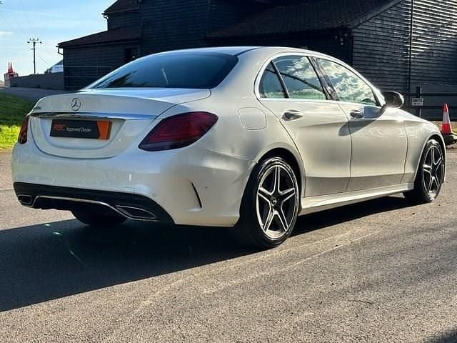 Used Mercedes C220 AMG line 194 HP (142 kW) 2018 White Sedan
