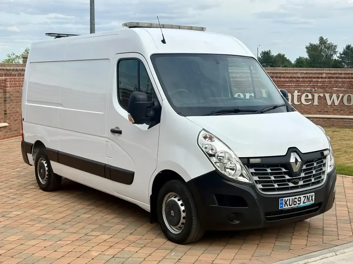 Used Renault Master Komfort 2019 White Van