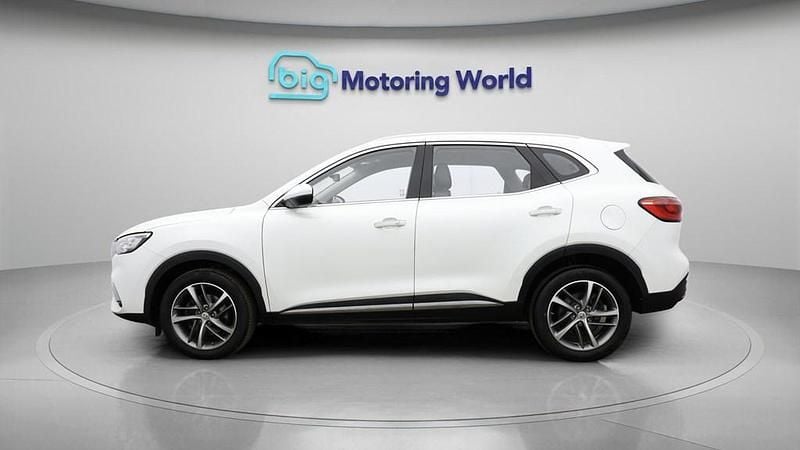 Used MG HS 2023 White SUV