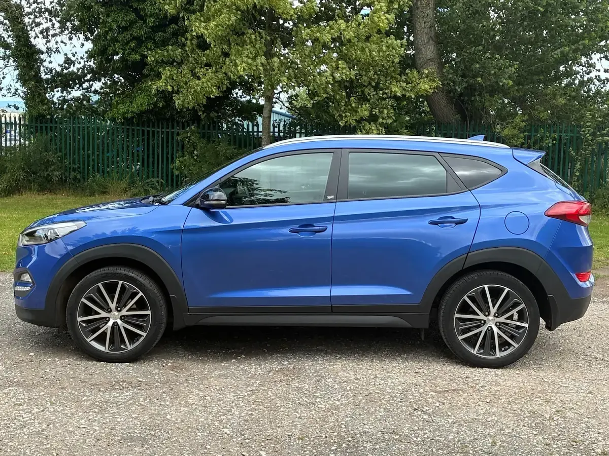 Used Hyundai Tucson GO! 116 HP (85 kW) 2018 Blue SUV