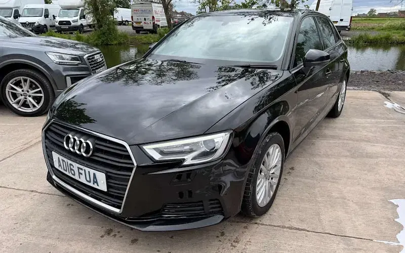 Usado Audi A3 Sportback 150 CV (110 kW) 2016 Utilitario