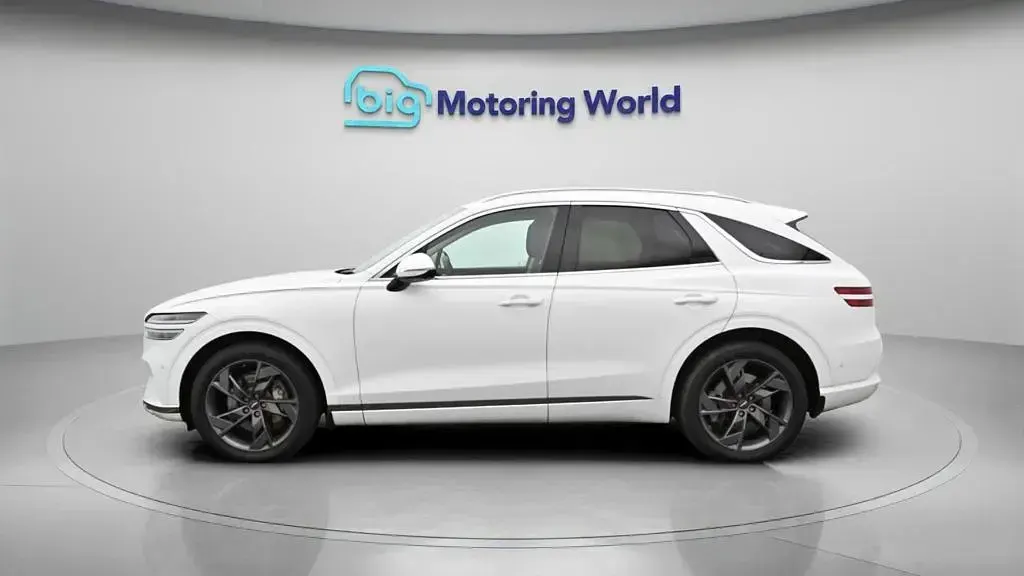 Used Genesis GV70 359 kW (489 HP) 2024 SUV