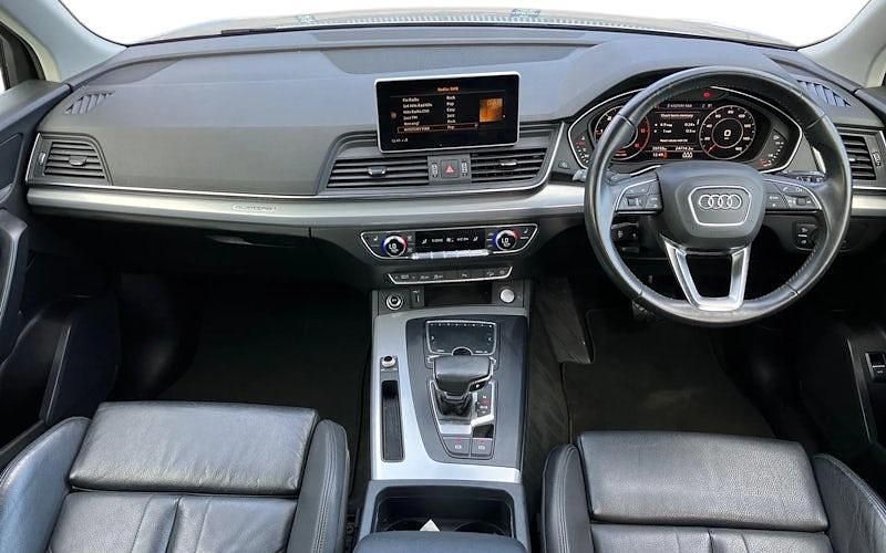Used Audi Q5 Sport 190 HP (139 kW) 2018 Silver SUV