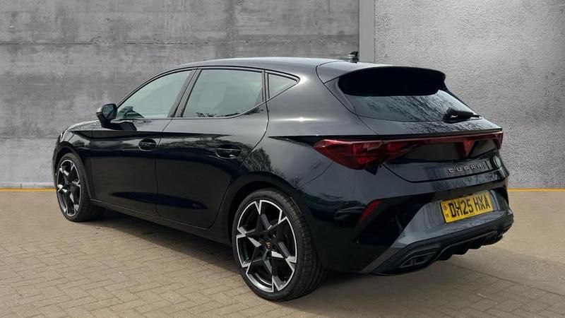 Used Cupra Leon 150 HP (110 kW) 2025 Black
