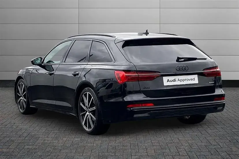 Used Audi A6 Black Edition 204 HP (150 kW) 2025 Blue Estate