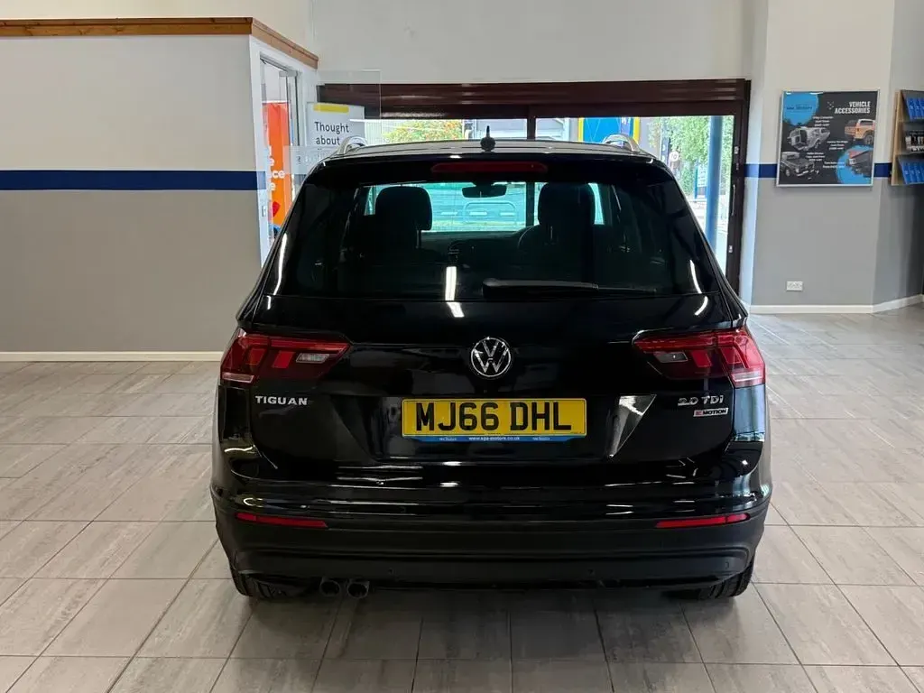 Used VW Tiguan SE 2016 Black SUV