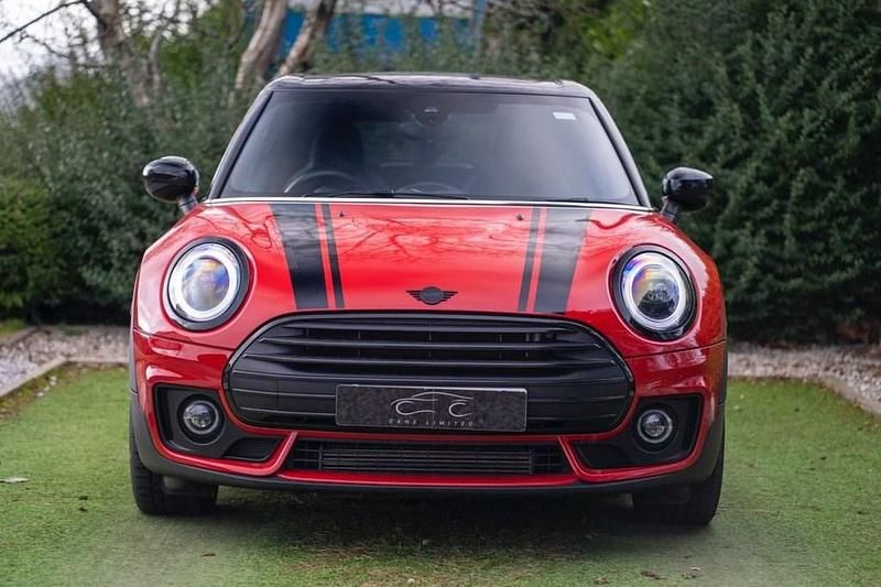 Used Mini Cooper Clubman Sport 136 HP (100 kW) 2022 Red Estate