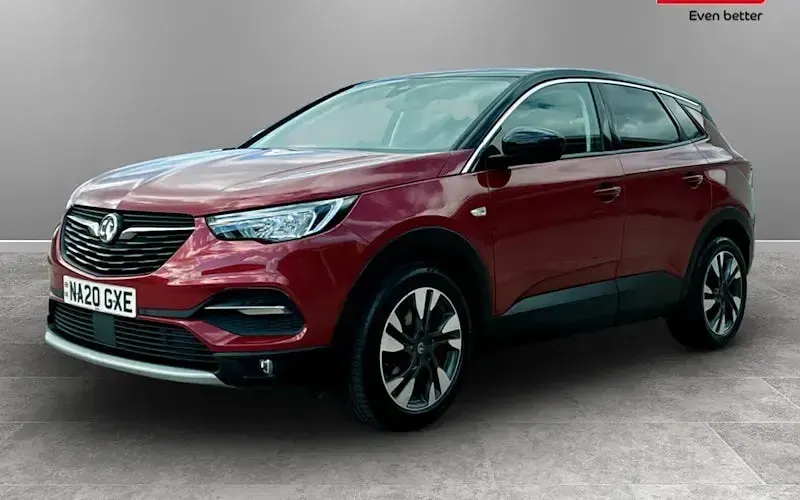 Used Vauxhall Grandland X SRi 131 HP (96 kW) 2020 Red SUV