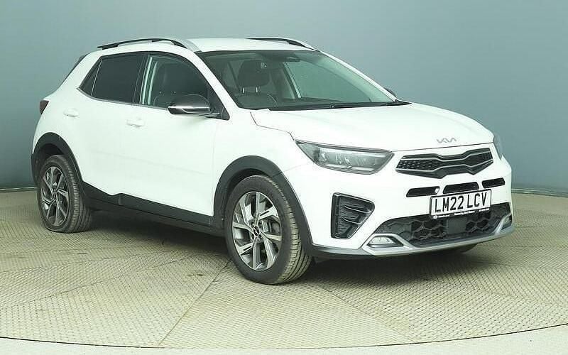 Used 2022 Kia Stonic 4 SUV | £15,795 (Fair price) - Image 1/2