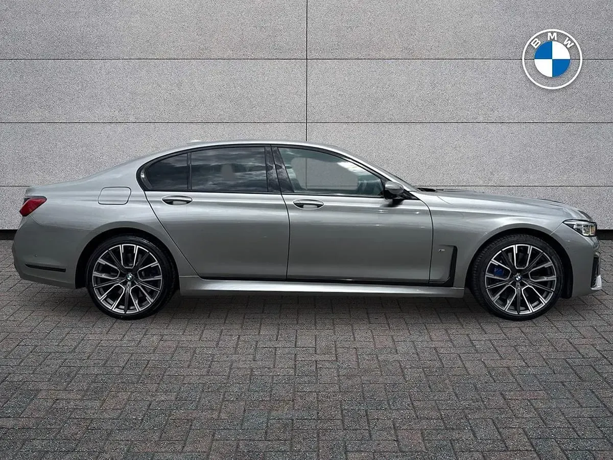 Used BMW 730 M Sport 282 HP (207 kW) 2022 Grey Sedan