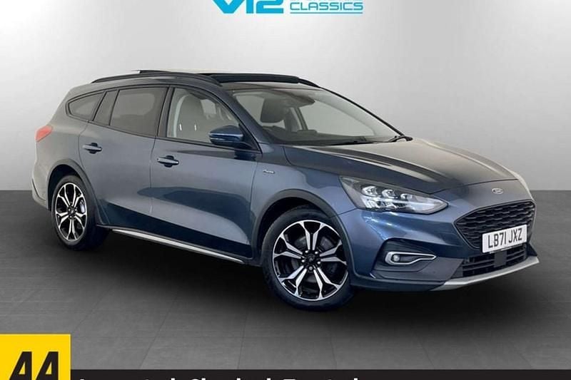 Used Ford Focus Active X 120 HP (88 kW) 2022 Blue Estate