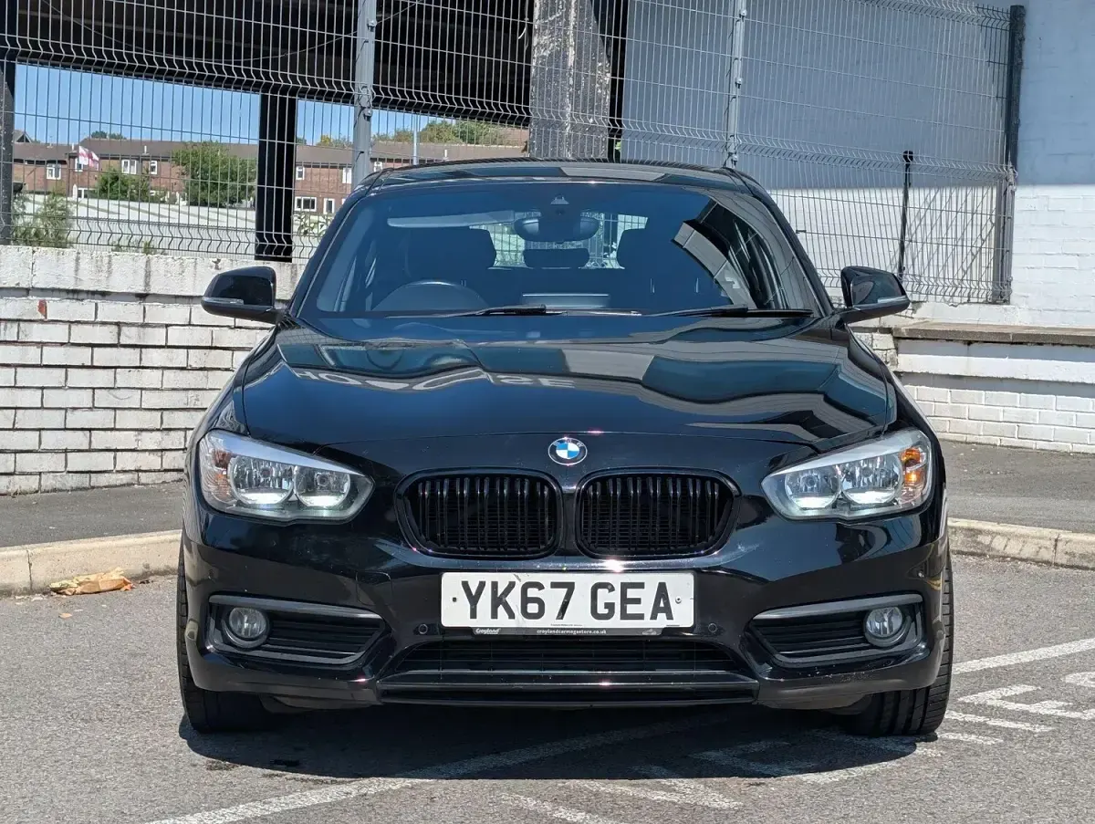 Used BMW 118 Impressive 2018 Black Hatchback