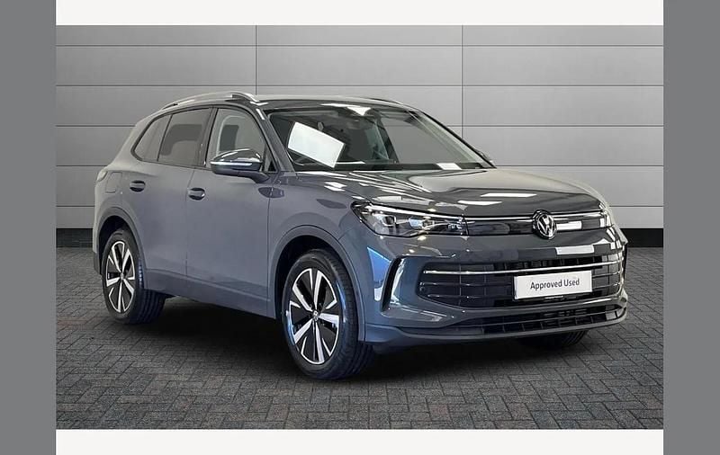 Grey Used 2025 VW Tiguan Match SUV | £32,990 - Image 1/3