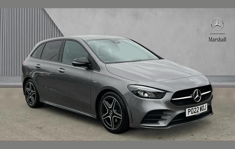 Used Mercedes B200 AMG Line Premium 161 HP (118 kW) 2022 Grey MPV