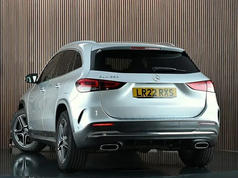 Used Mercedes GLA250 AMG line 2022 Silver SUV