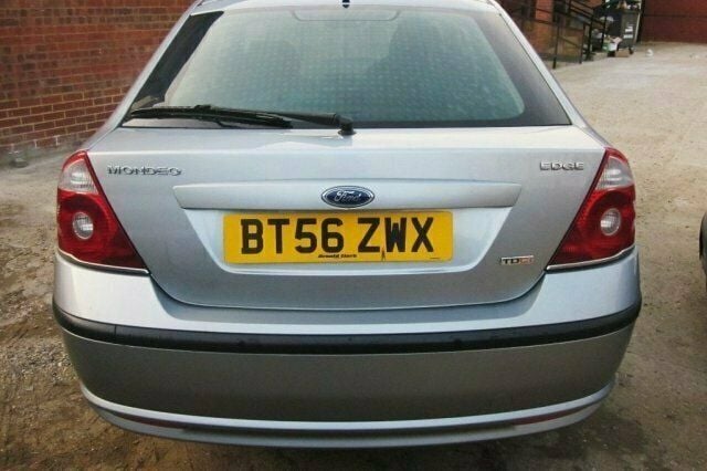 Begagnad Ford Mondeo 2007 Halvkombi