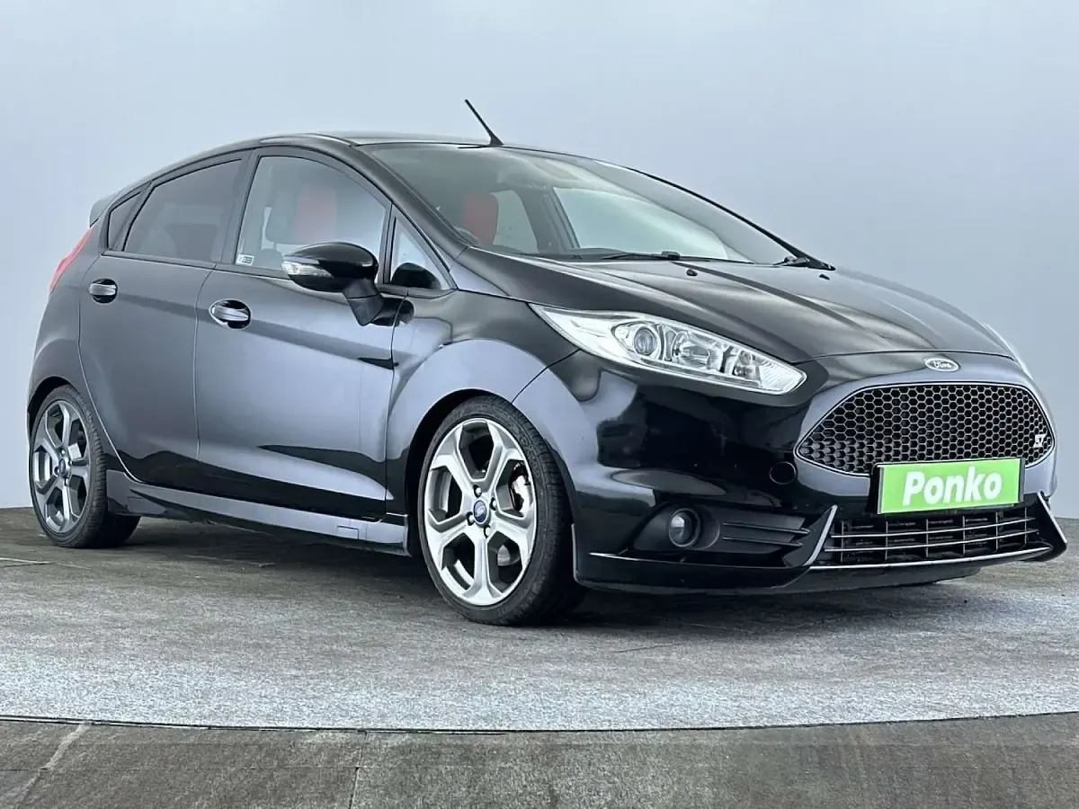 Used Ford Fiesta ST 182 HP (133 kW) 2017 Hatchback