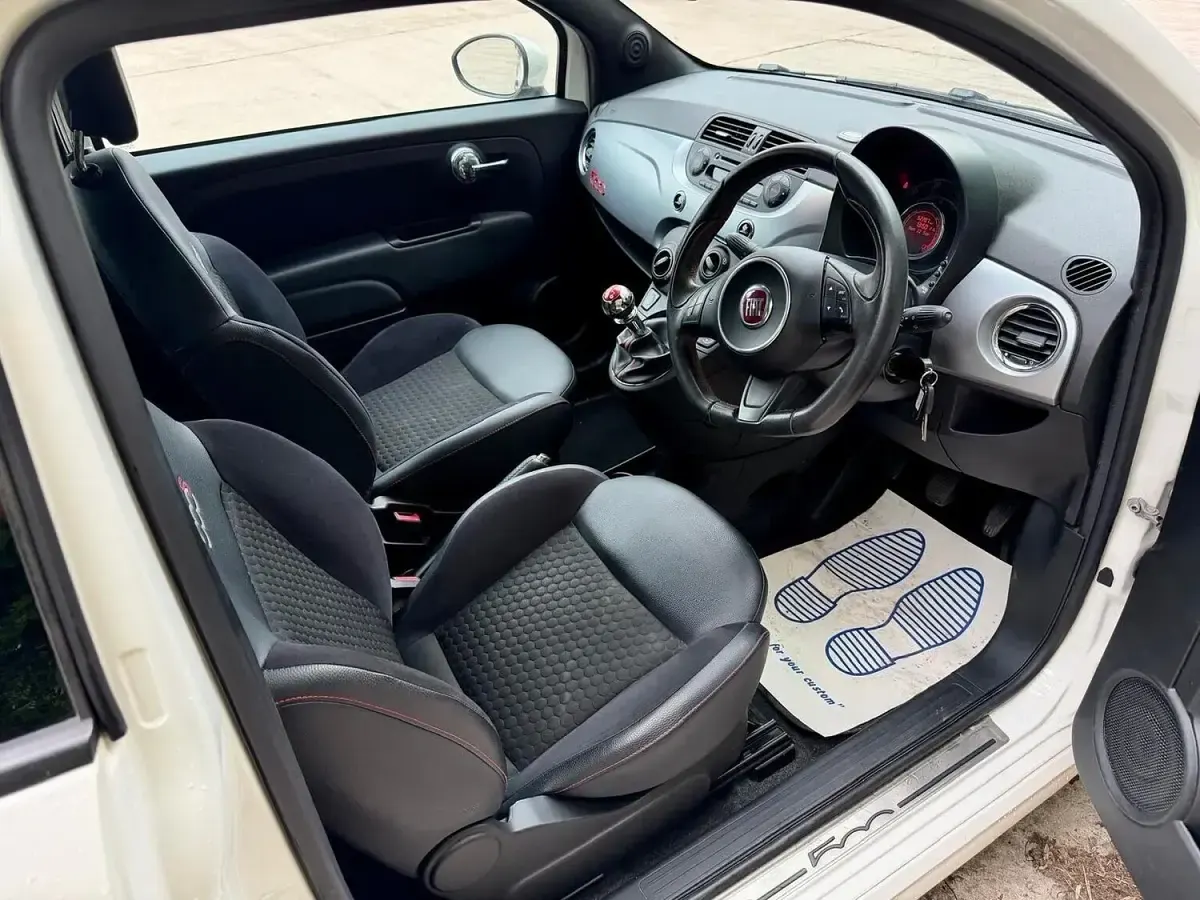 Used Fiat 500 S 69 HP (50 kW) 2013 White Hatchback