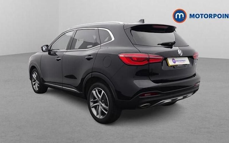 Used MG HS Exclusive 162 HP (119 kW) 2023 Black SUV