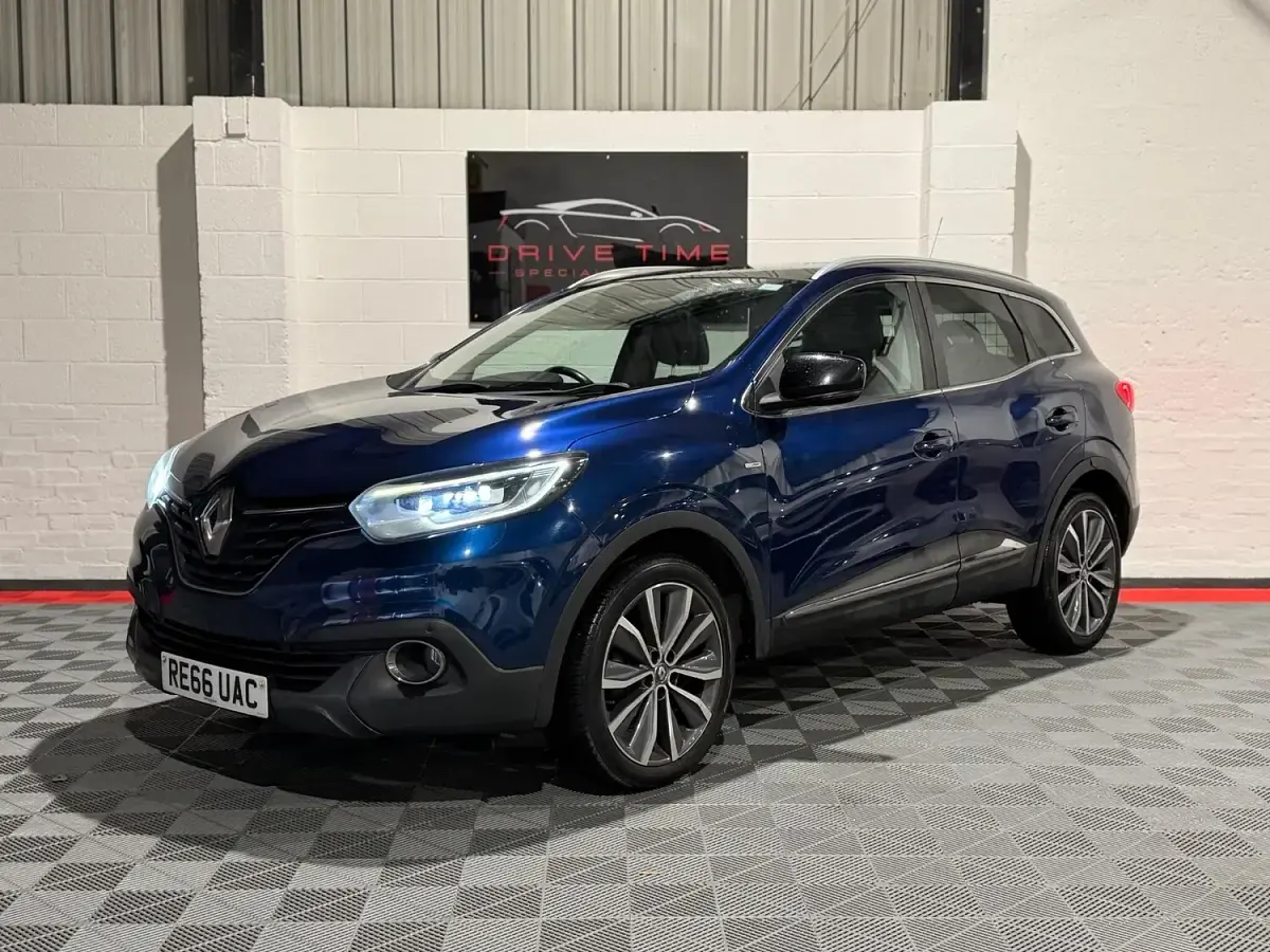 Used Renault Kadjar Signature 130 HP (95 kW) 2016 Blue SUV