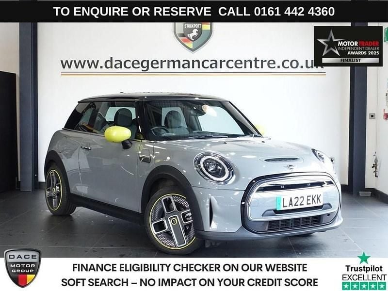 Grey Used 2022 Mini Cooper SE Hatch Hatchback | £13,790 (Fair price) - Image 1/3