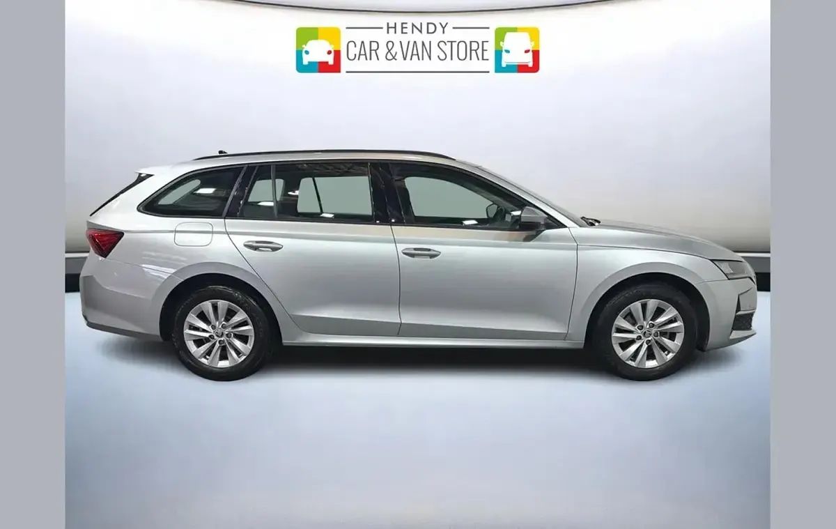 Used Skoda Octavia SE Technology 113 HP (83 kW) 2024 Silver Estate