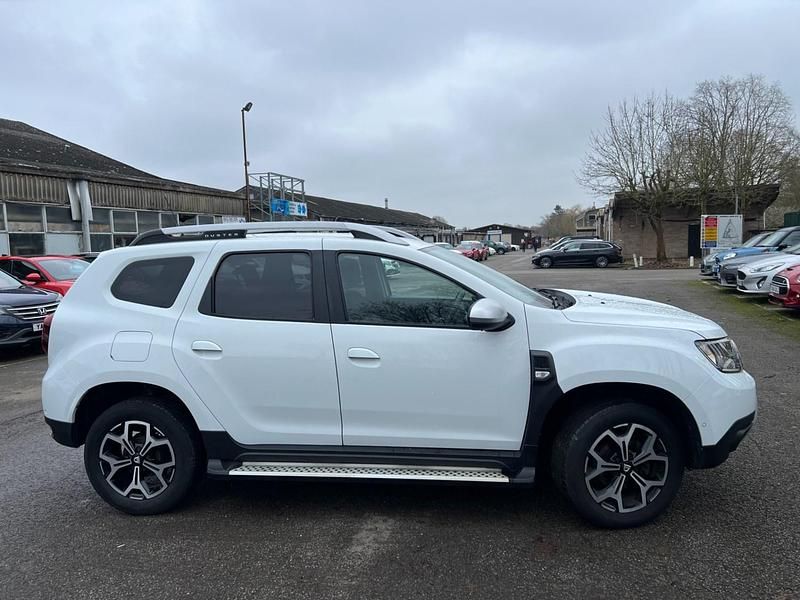 Used Dacia Duster Prestige 2018 White Hatchback