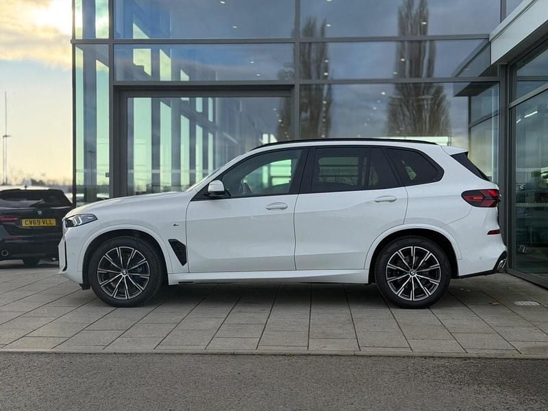 Used BMW X5 M Sport 294 HP (216 kW) 2024 White SUV