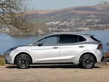 New MG MG4 EV 117 kW (160 HP) 2026 Silver Hatchback