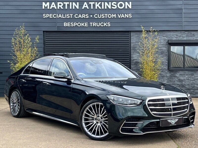 Emerald green metallic Used 2022 Mercedes S500L AMG Line Premium Plus Sedan | £95,750 - Image 1/4