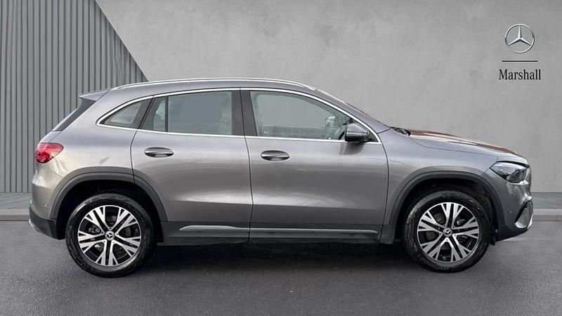 Used Mercedes GLA200 Executive 150 HP (110 kW) 2025 Mountain grey metallic SUV