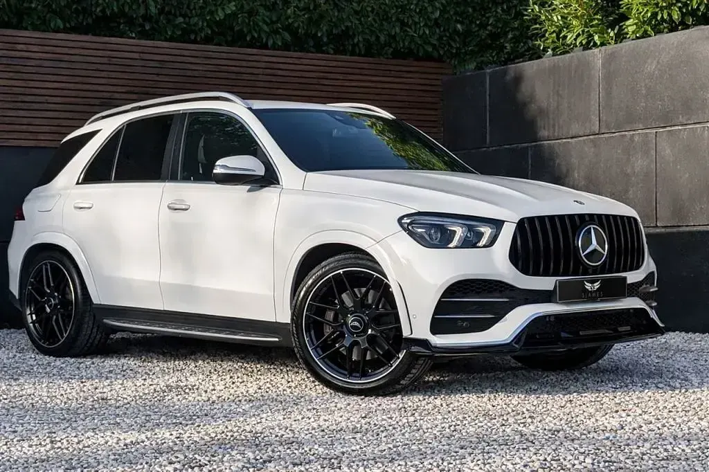 Used Mercedes GLE300 AMG line 2019 White SUV