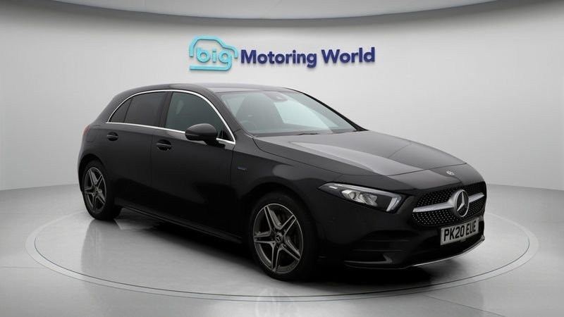 Used 2020 Mercedes A250 Executive | £17,700 (Good price) - Image 1/4