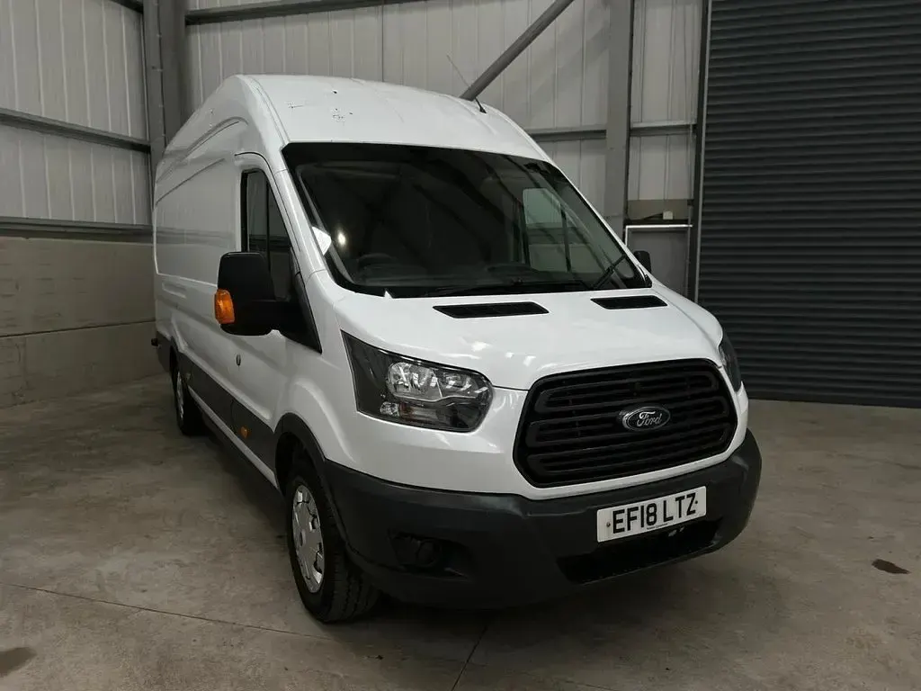 Used Ford Transit 130 HP (95 kW) 2018 White Van