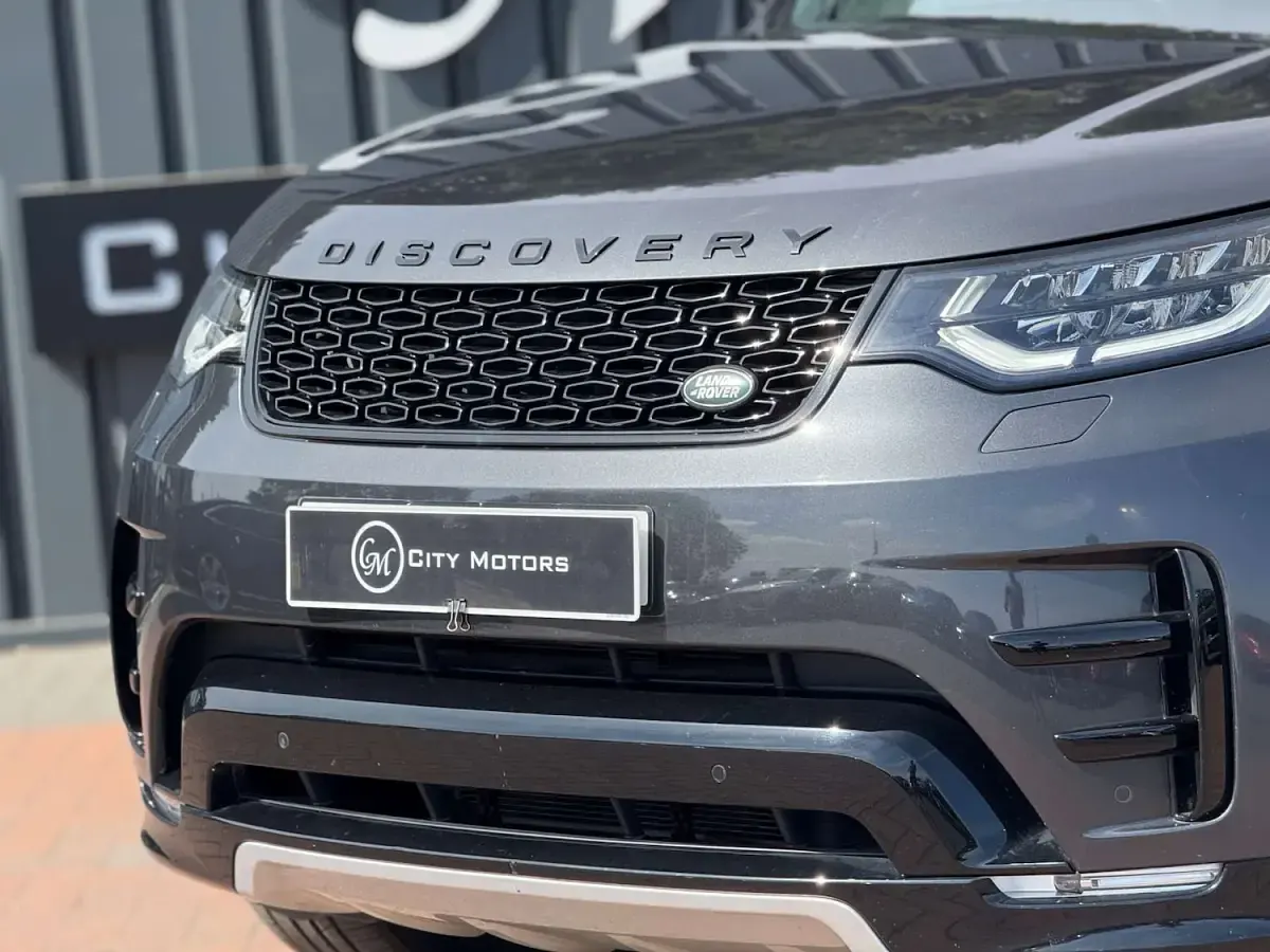 Used Land Rover Discovery Landmark 306 HP (225 kW) 2020 Grey SUV